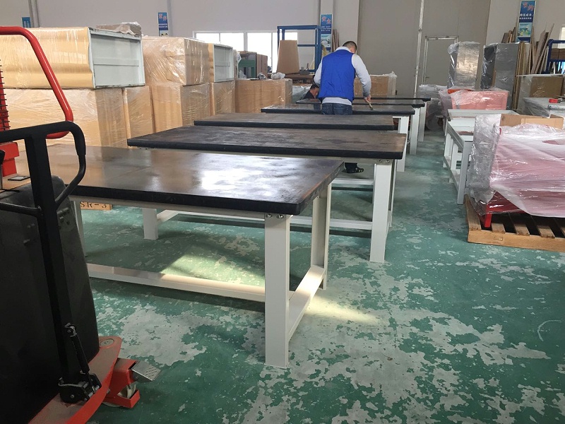 鉗工桌鉗工臺(tái)