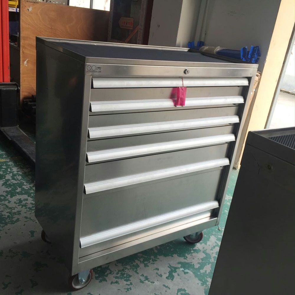 不銹鋼移動(dòng)工具柜