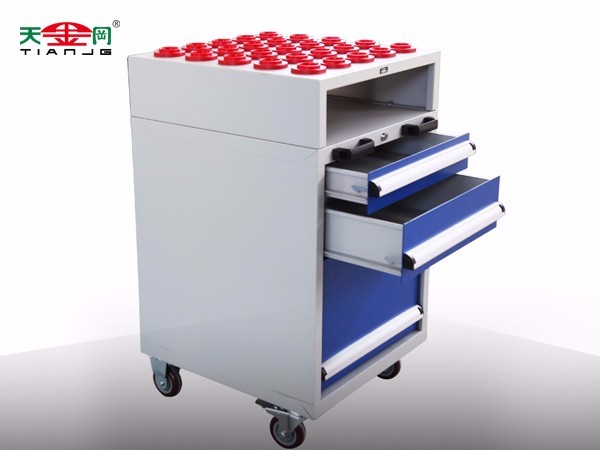 數(shù)控刀具車(chē)