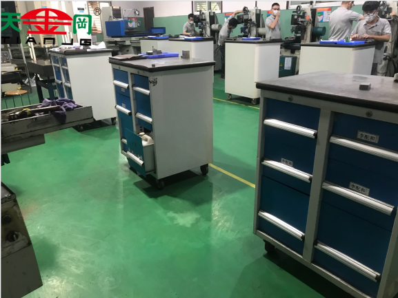 天金岡工具柜生產(chǎn)廠家--工具柜客戶場景