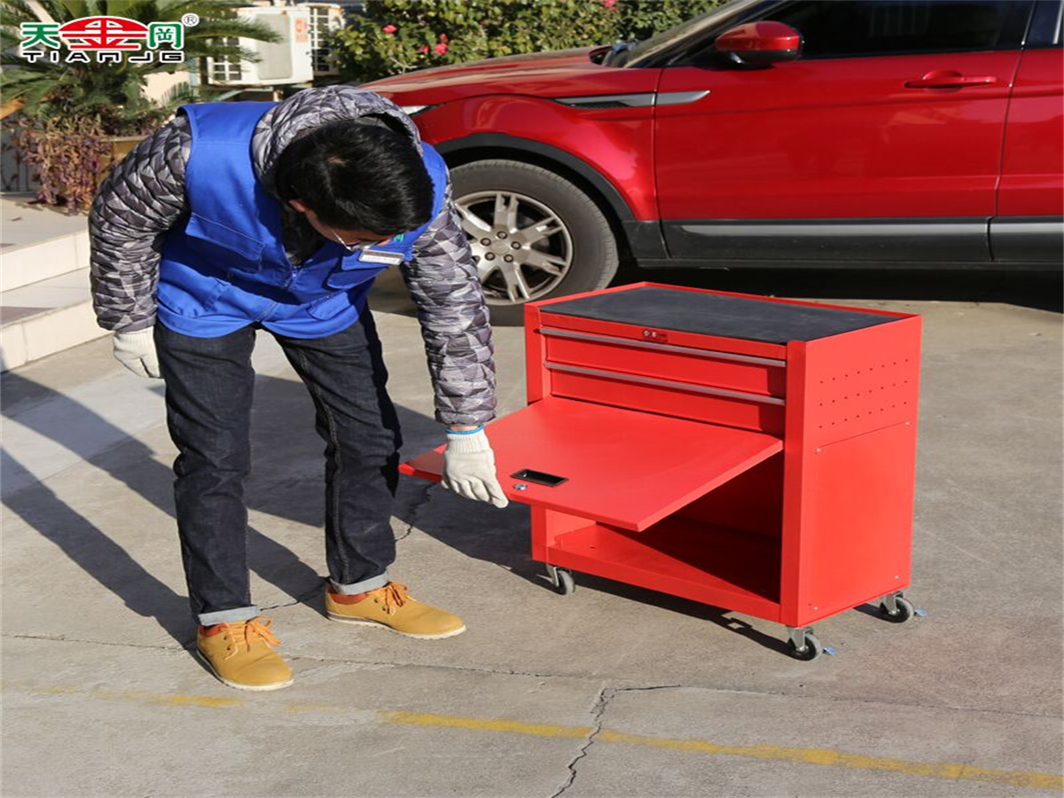 維修工具車(chē)