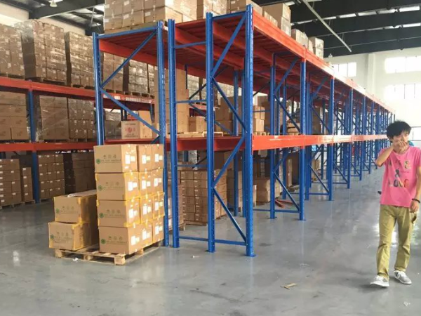 這樣擺放貨架會讓倉儲作業(yè)效率提升40%，你知道嗎？