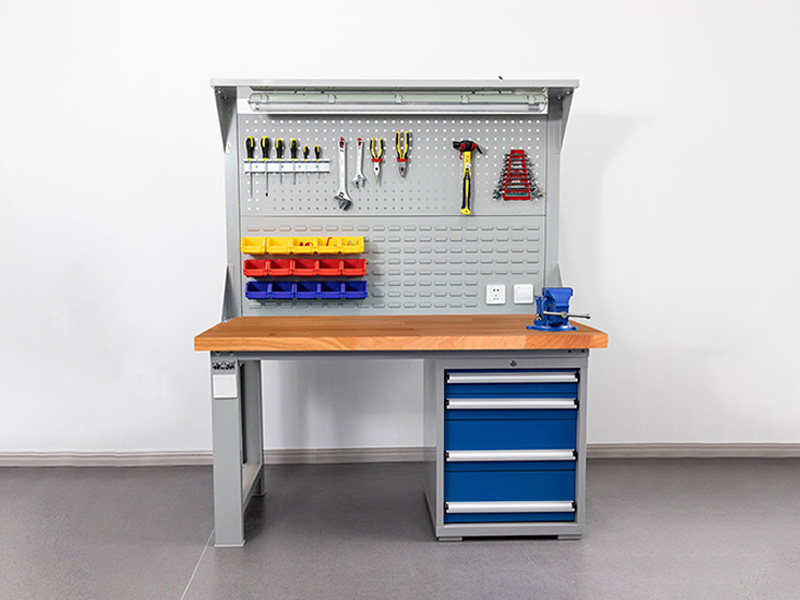 實(shí)木鉗工臺